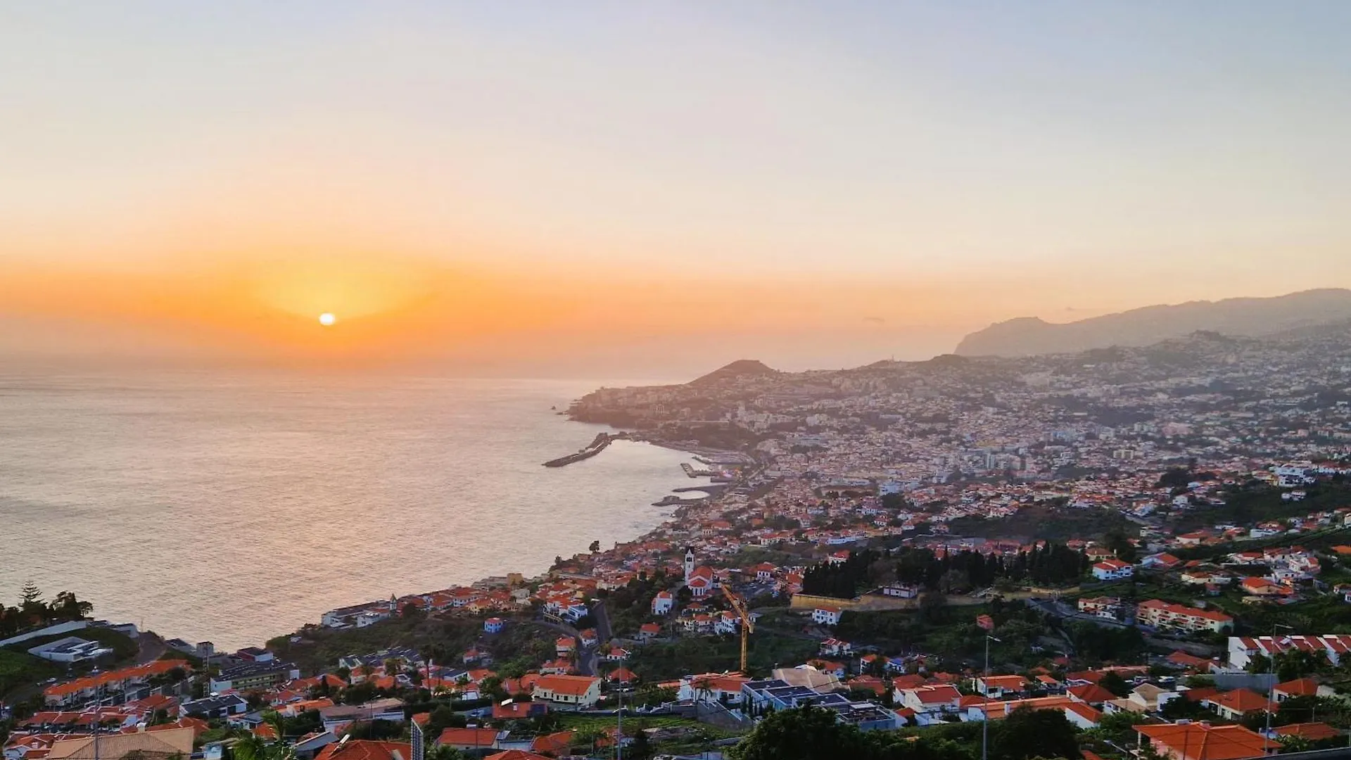 Shell Living - Infinity Loft Villa Funchal  0*, Funchal (Madeira)